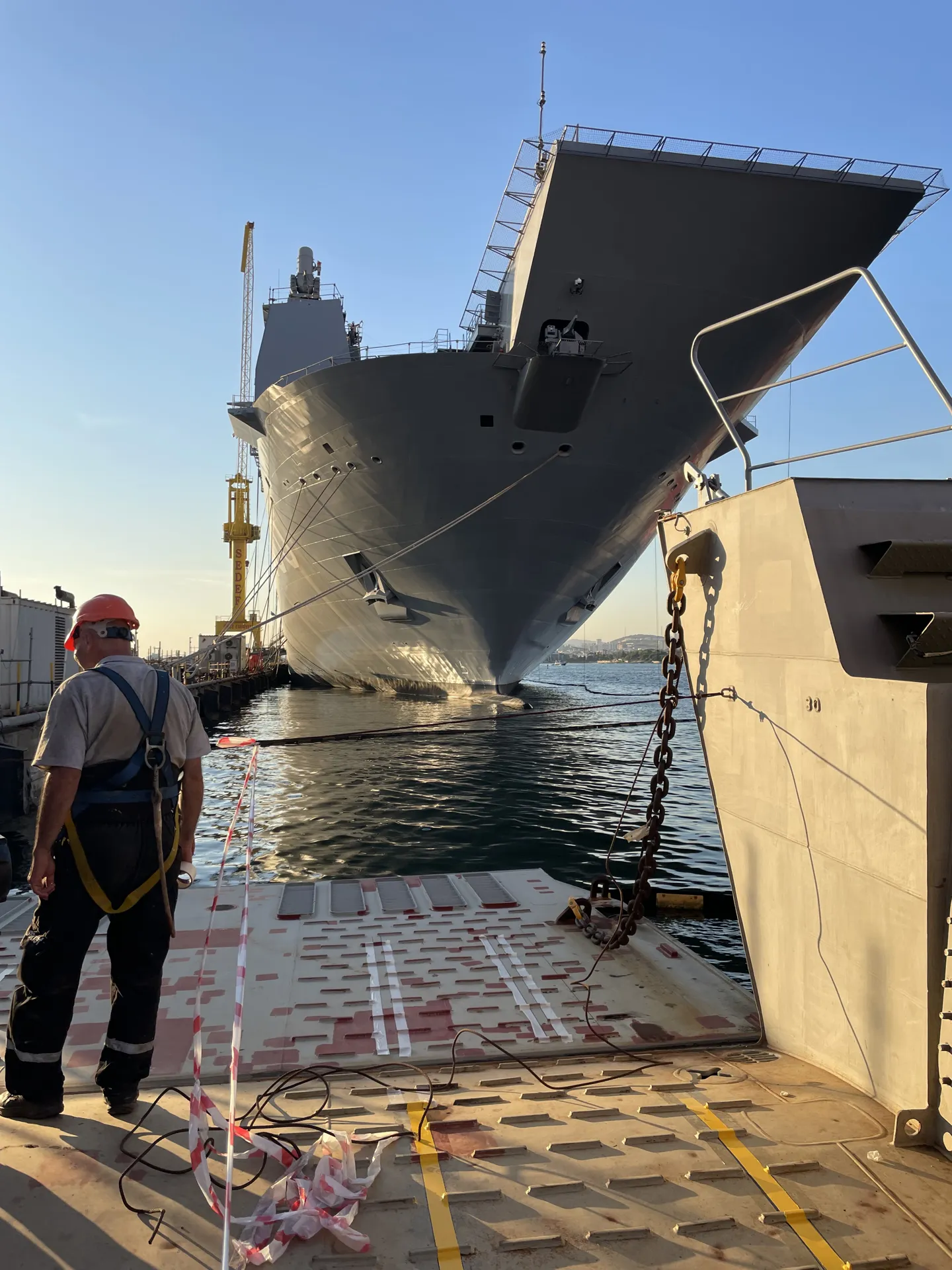 TCG Anadolu'nun kıçında LCM